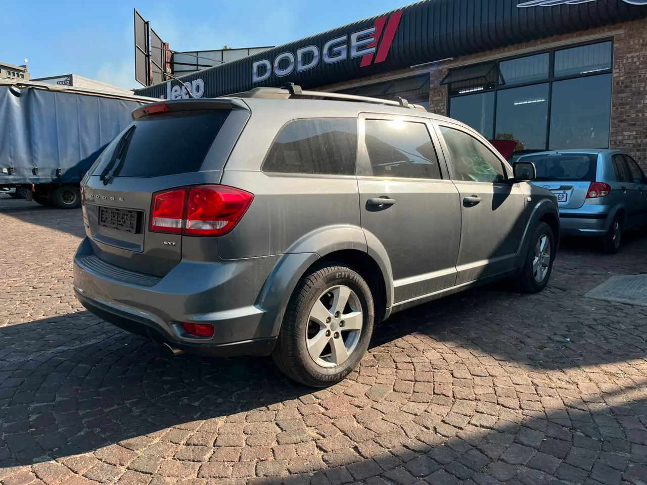 2012 Dodge Journey  view 7