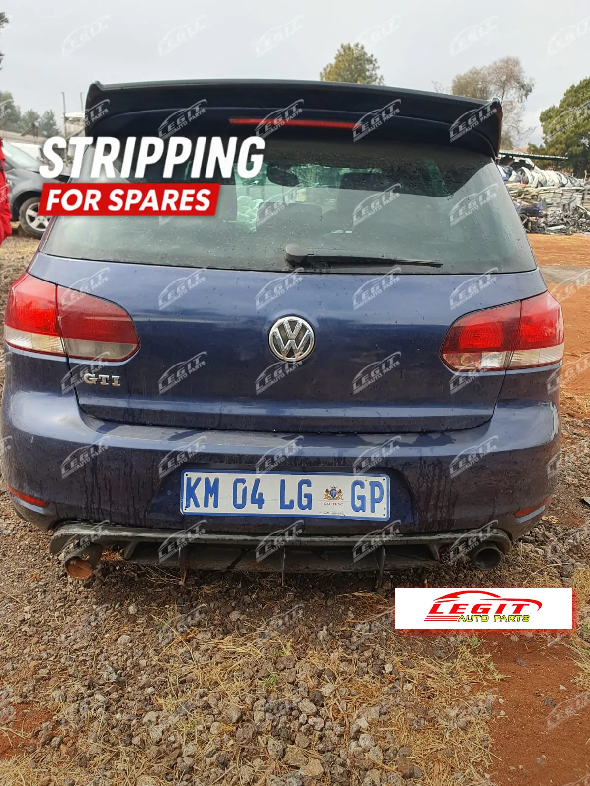 2010 Volkswagen Golf CCZ view 4