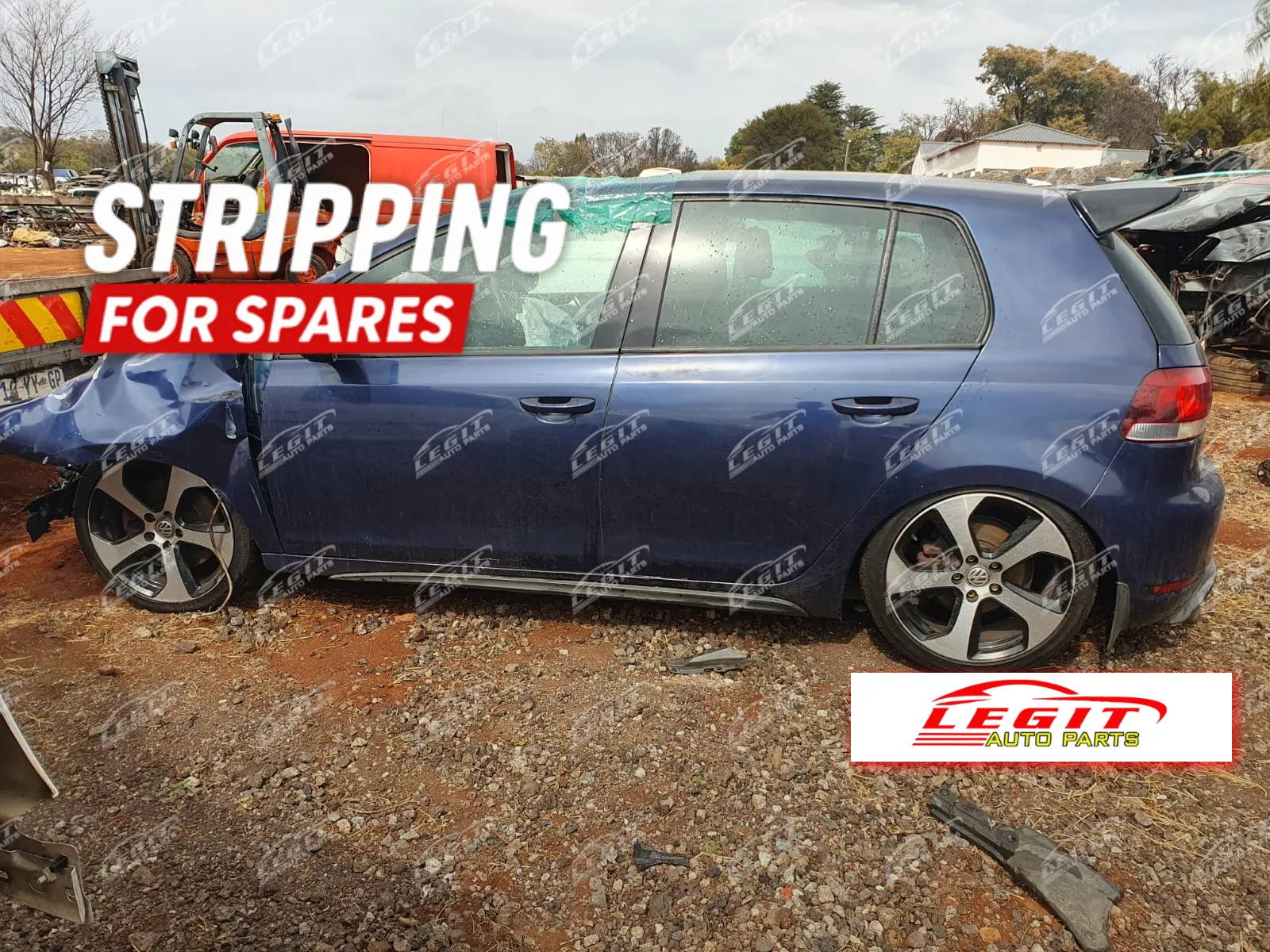 2010 Volkswagen Golf CCZ view 2