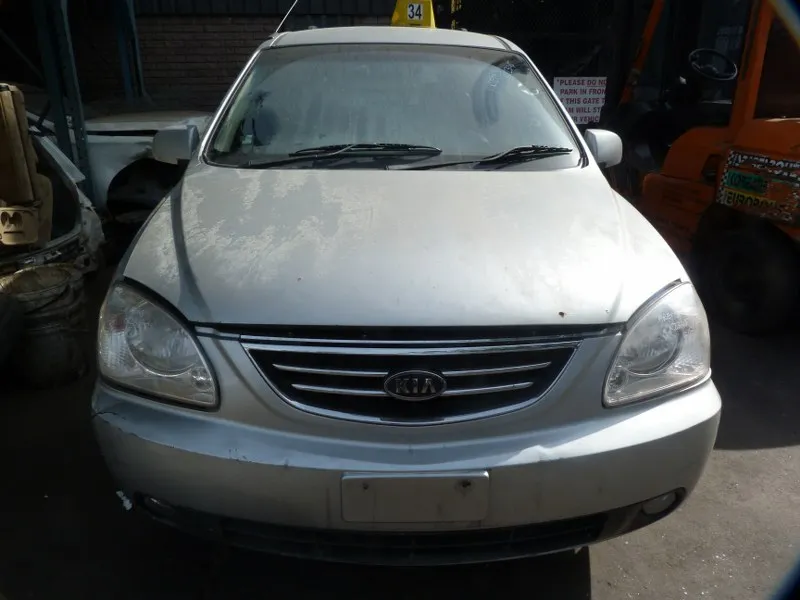 2005 Kia Carens 2.0 CRDi 16V AT