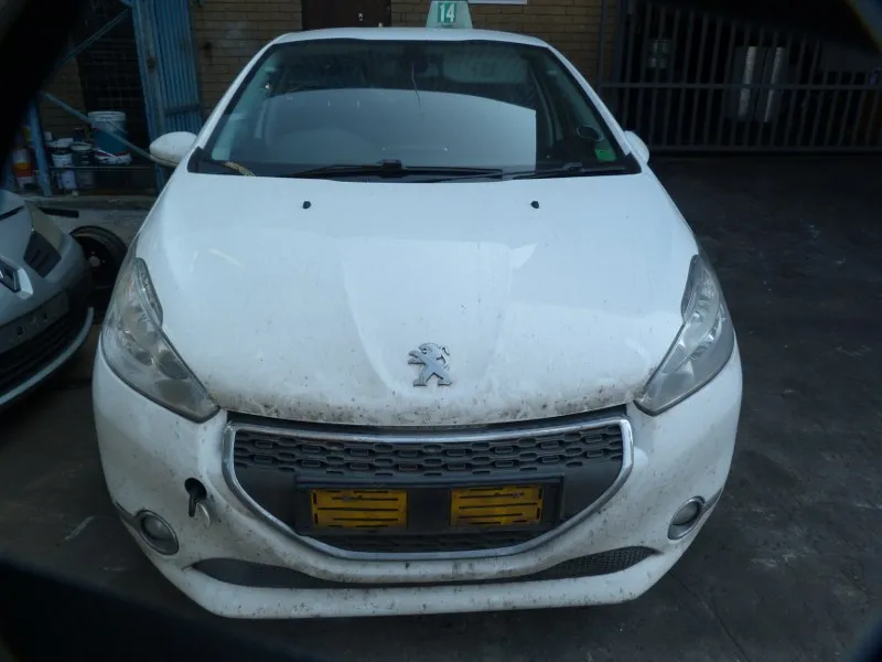 2013 Peugeot 208 1.6 VTi Allure Manual
