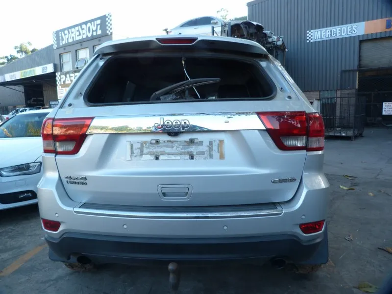 2025 Jeep Grand Cherokee 3.0 V6 CRD 4x4 LTD view 5