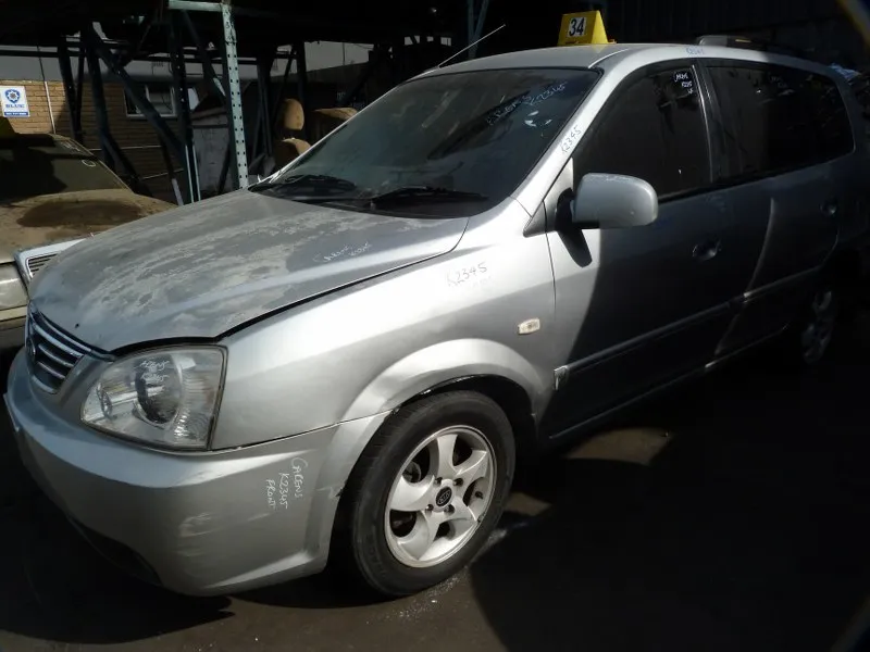 2005 Kia Carens 2.0 CRDi 16V AT view 3