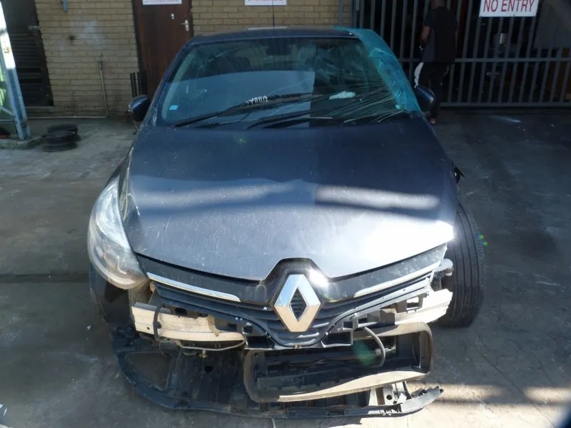2019 Renault Clio IV 900T TCe Manual