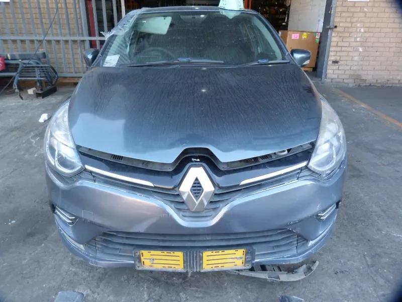 2018 Renault Clio IV 900T Authentique Manual