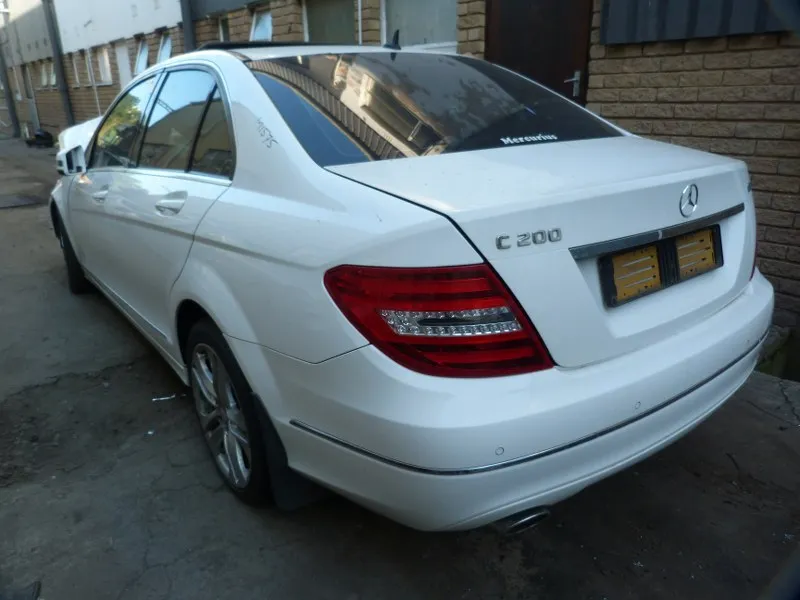 2014 Mercedes-Benz C200 CDi Avantgarde W204 AT view 5