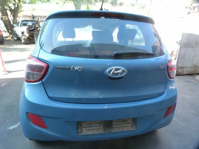 2016 Hyundai Grand i10 1.2 Motion view 3