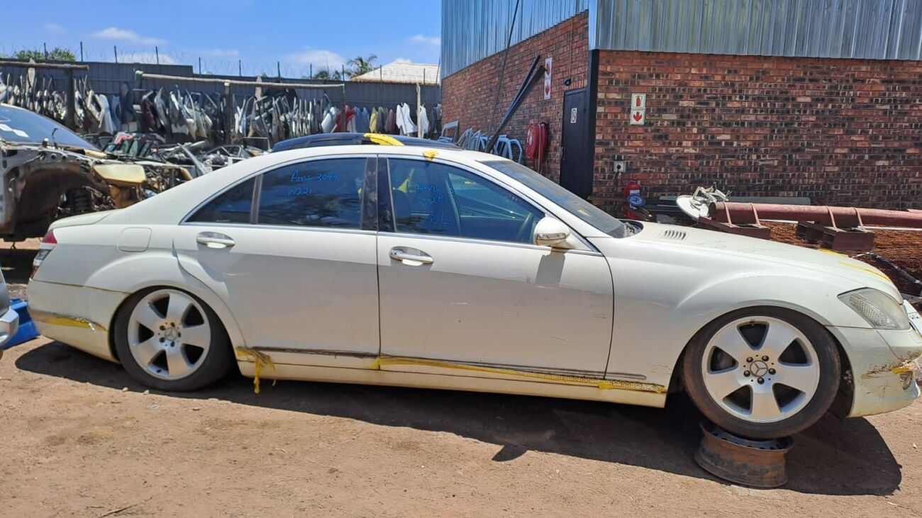 2006 Mercedes-Benz W220 S250 AT diesel automatic