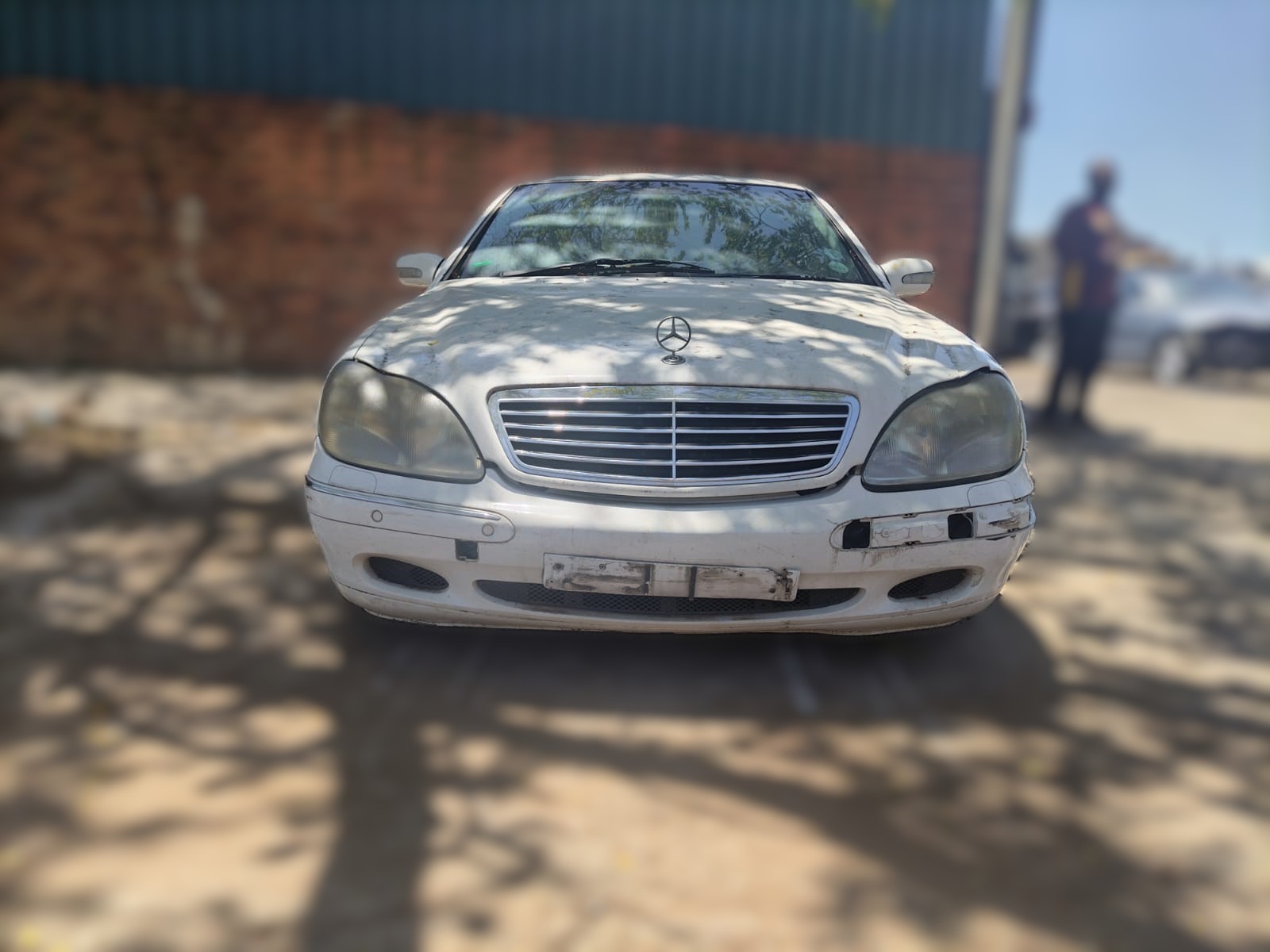 1999 Mercedes-Benz S320 W220