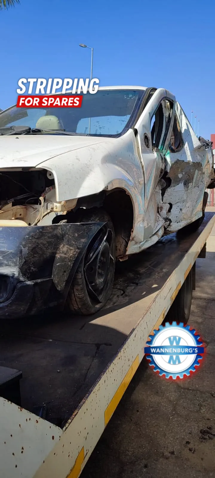 2025 Nissan NP200 view 2