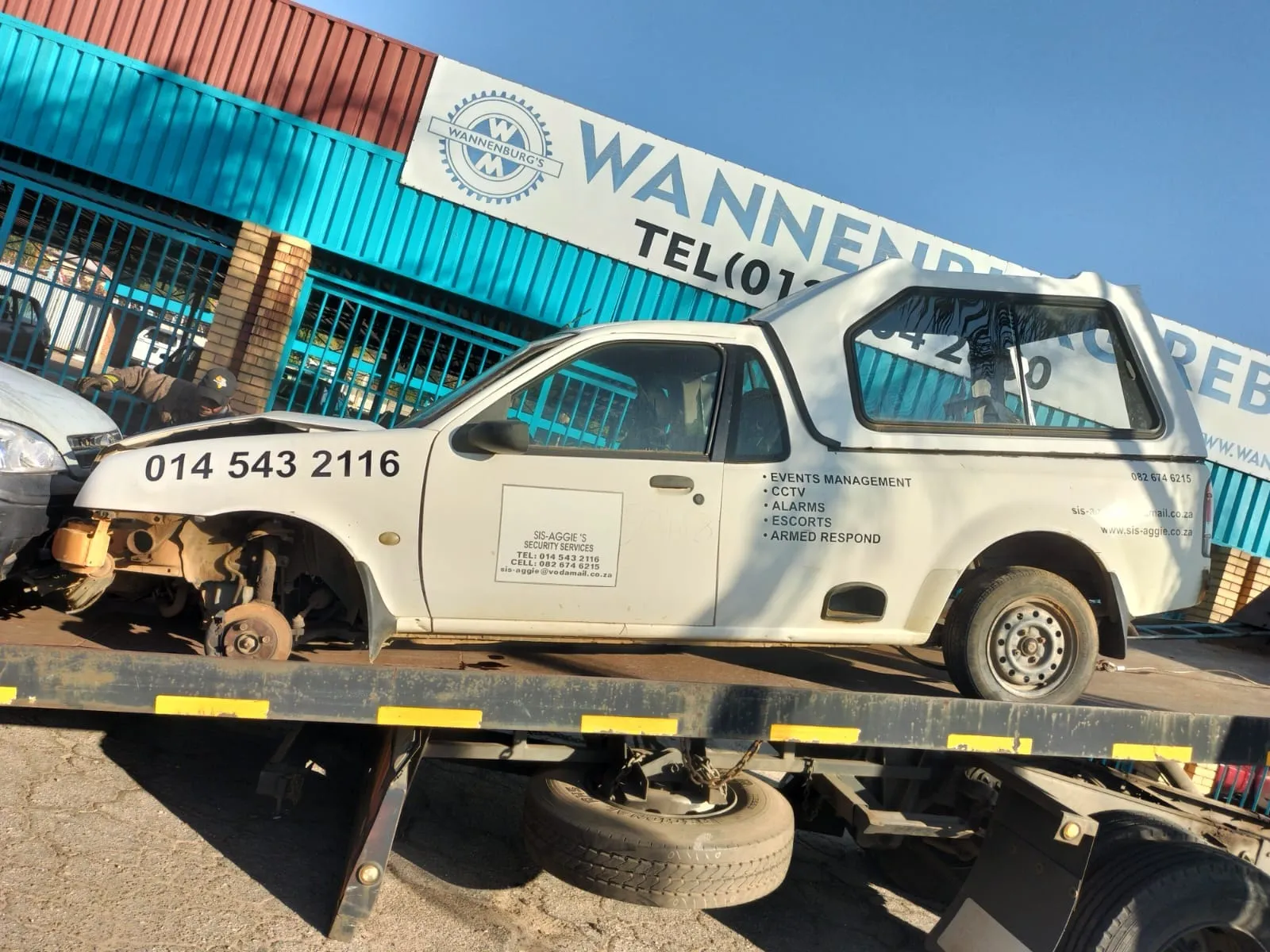 2025 Ford Bantam  view 4