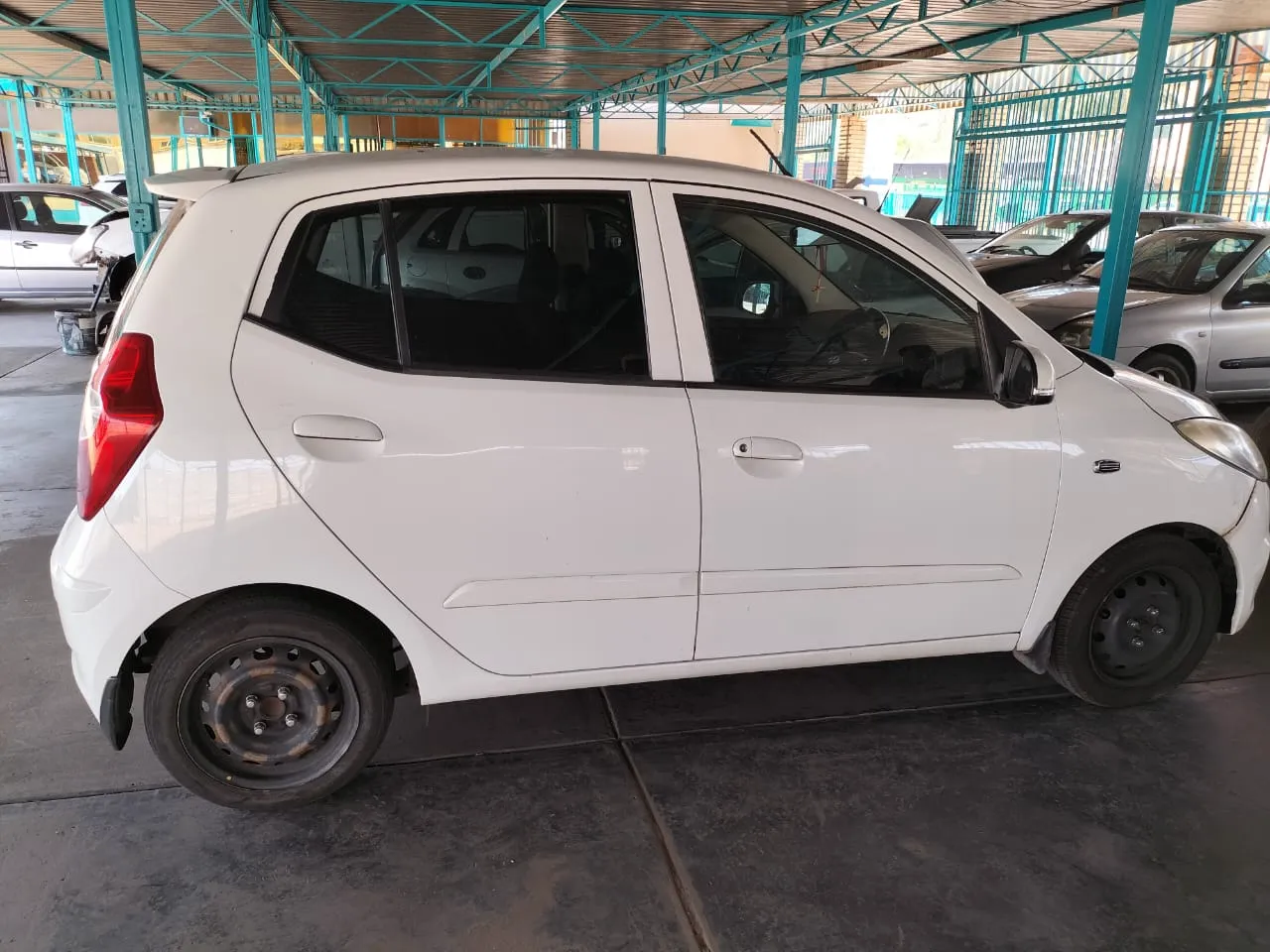 2025 Hyundai i10 view 2
