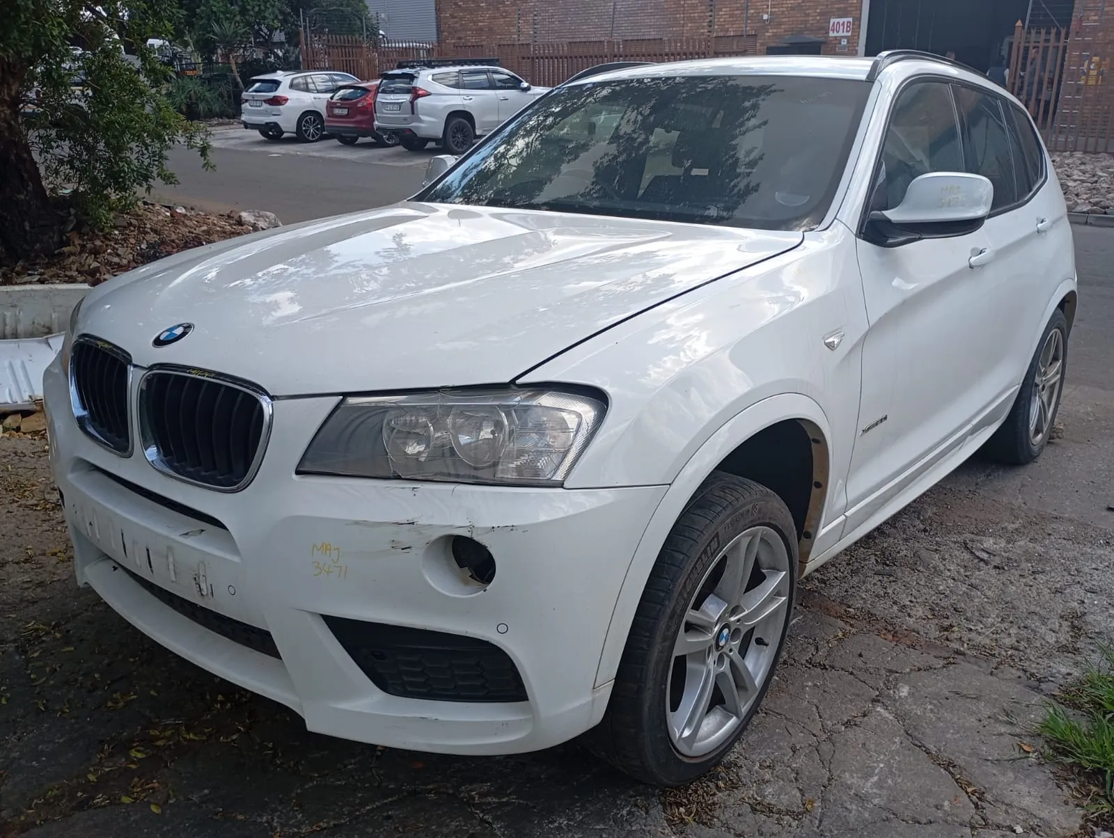 2011 BMW X3 F25 view 5