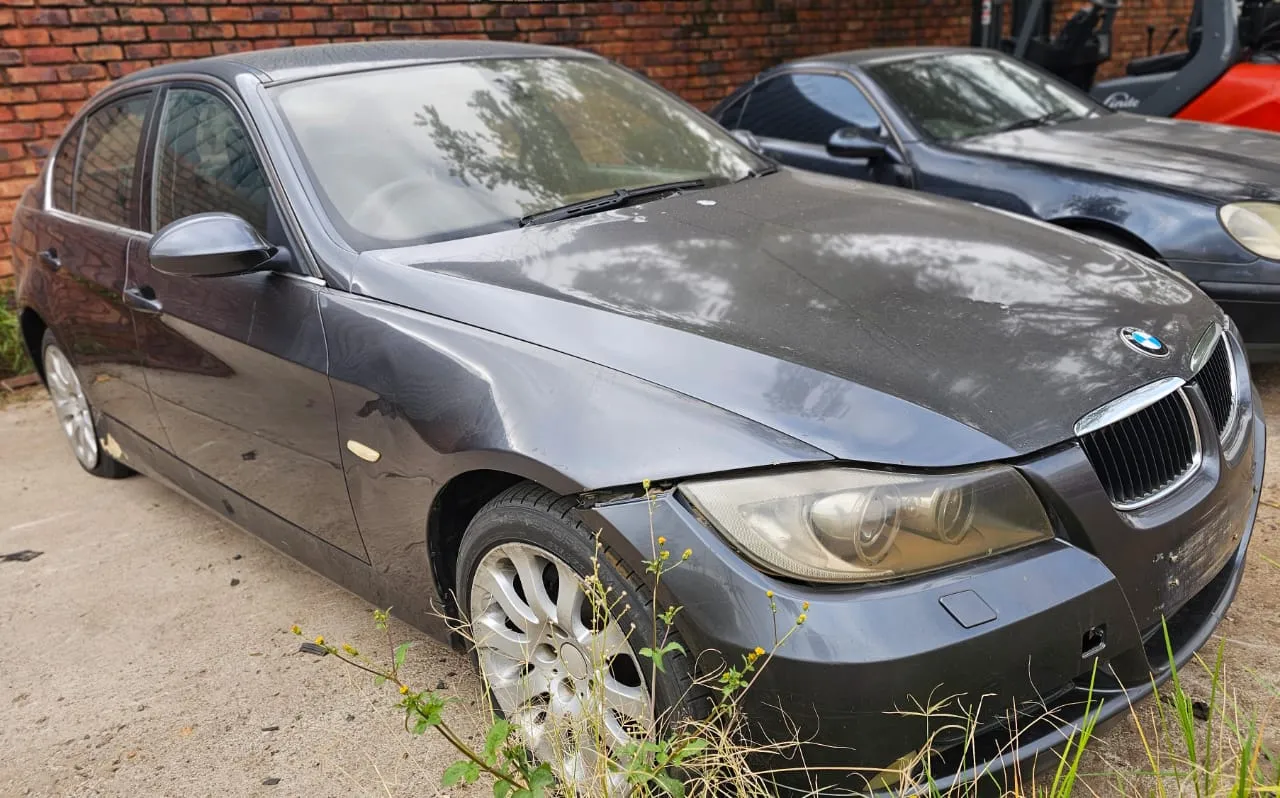 2005 BMW E90 BMW  N52 MANUAL 6 SPEED BLACK  VEHICLE YEAR MODEL  2005  STOCK CODE  MAJ3469  COLOUR  BLACK Stripping For Spares