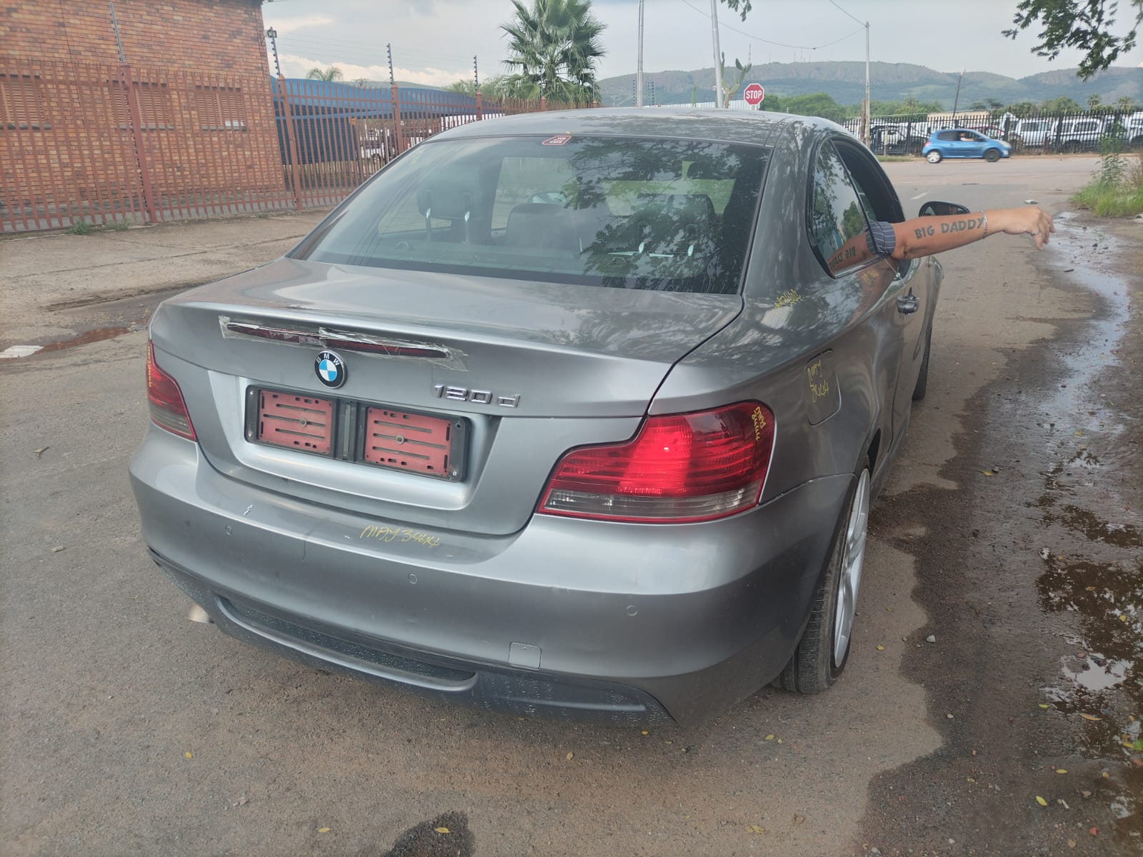 2010 BMW E82 COUPE AUTOMATIC SILVER view 3