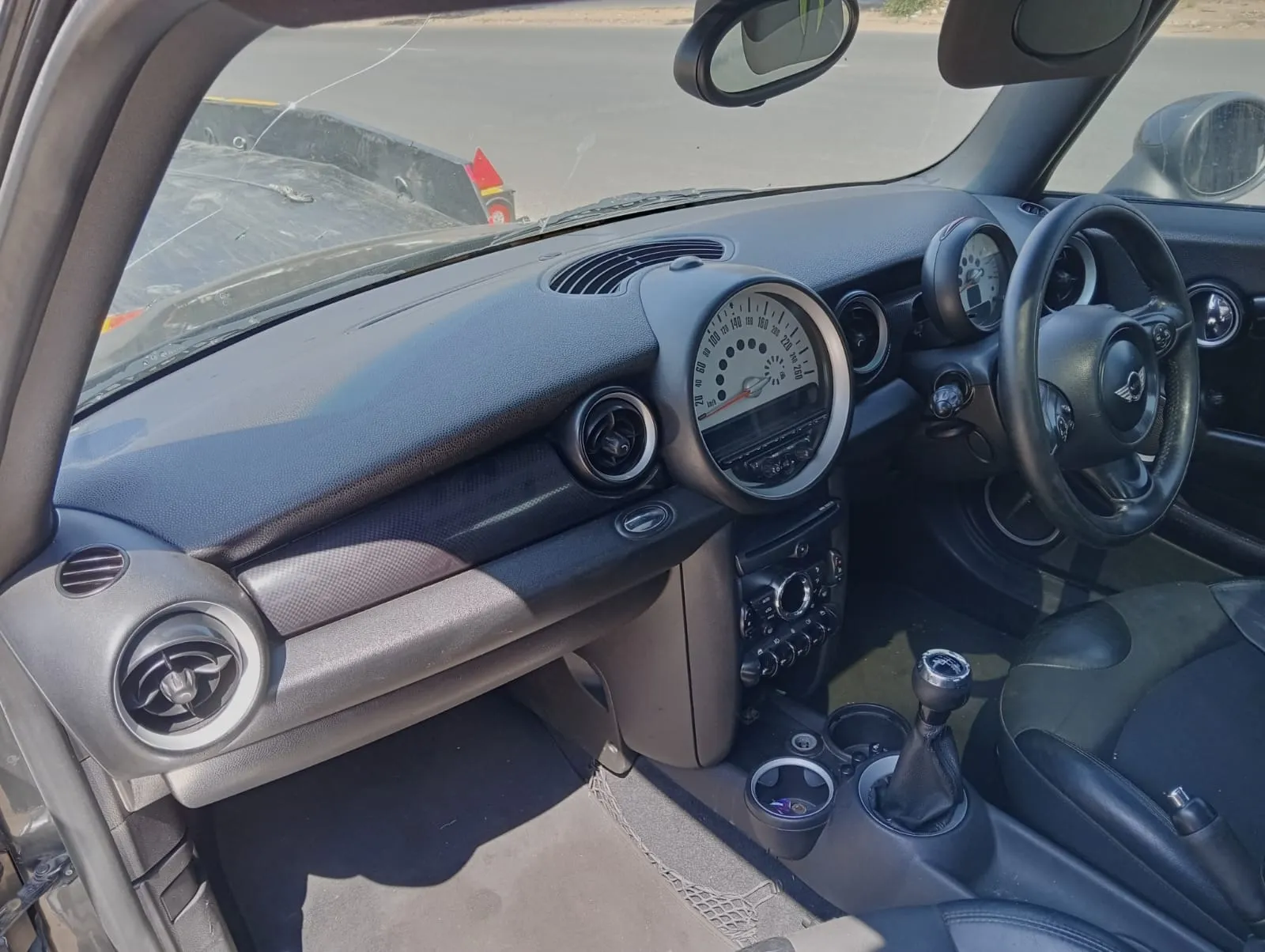 2011 Mini R56 S N18 view 6