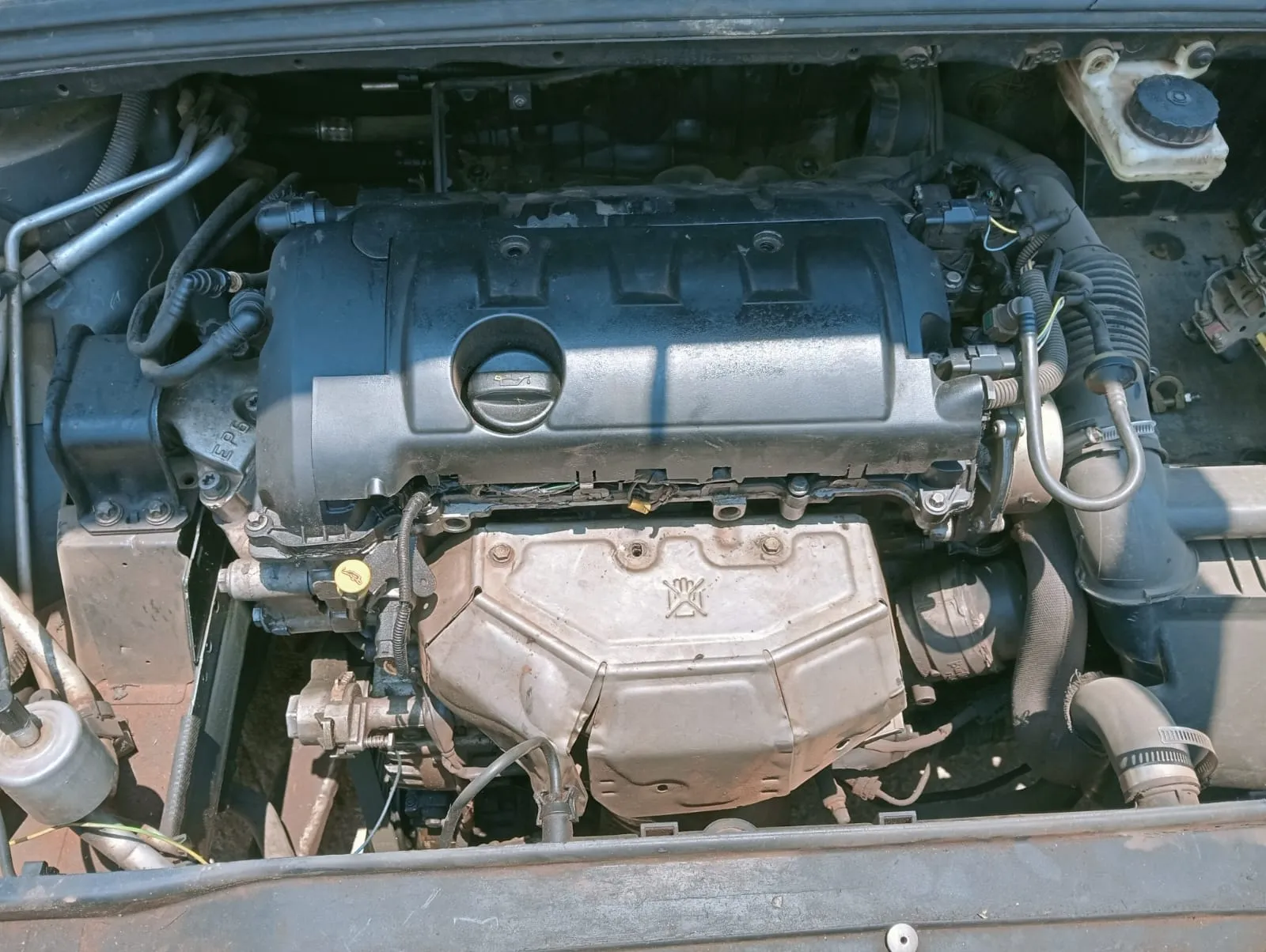 2010 Peugeot 308 thumbnail 5