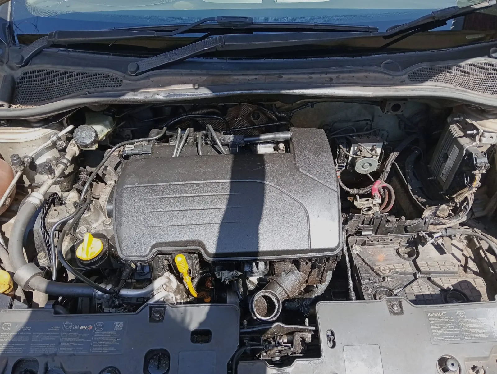 2016 Renault Clio D4F view 8