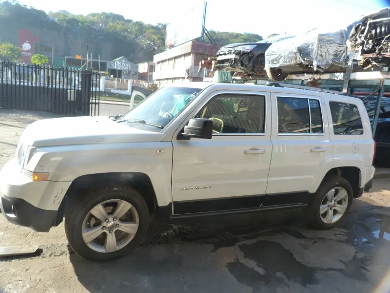 2012 Jeep Patriot  view 4