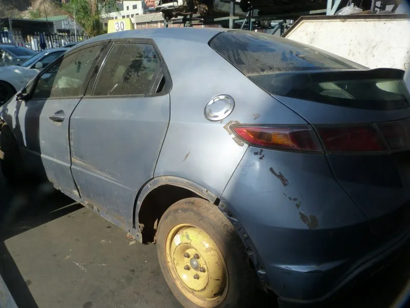 2009 Honda Civic R18A2 view 7