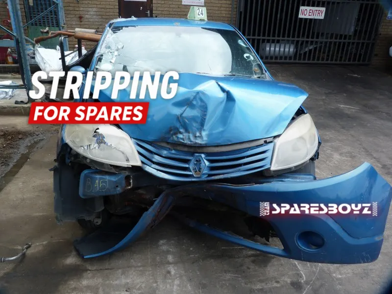 2011 Renault Sandero K7M view 1