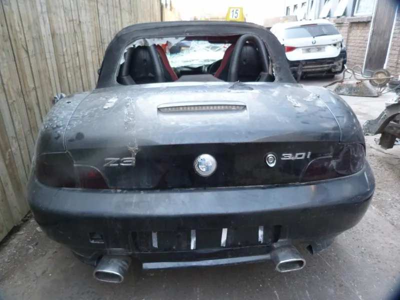 2001 BMW Z3 M54 view 5