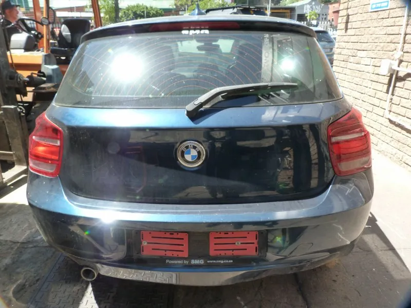 2013 BMW 1 Series N13 view 5