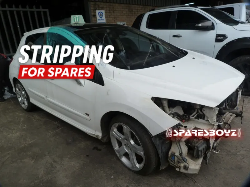 2011 Peugeot 308 10FJ view 4