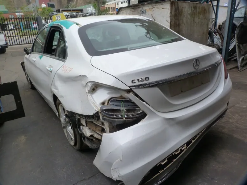 2018 Mercedes-Benz C-Class view 3