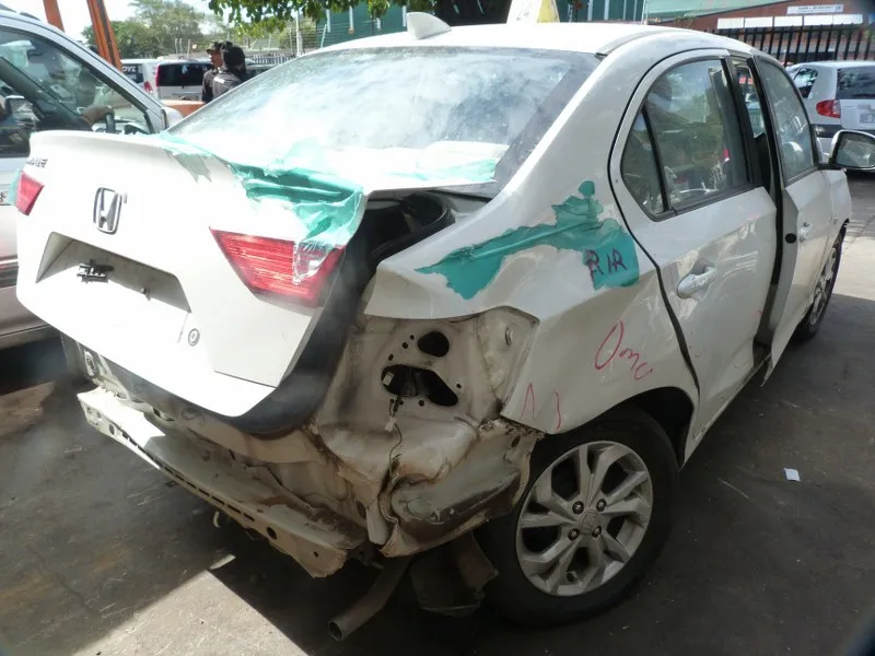 2019 Honda Amaze thumbnail 6