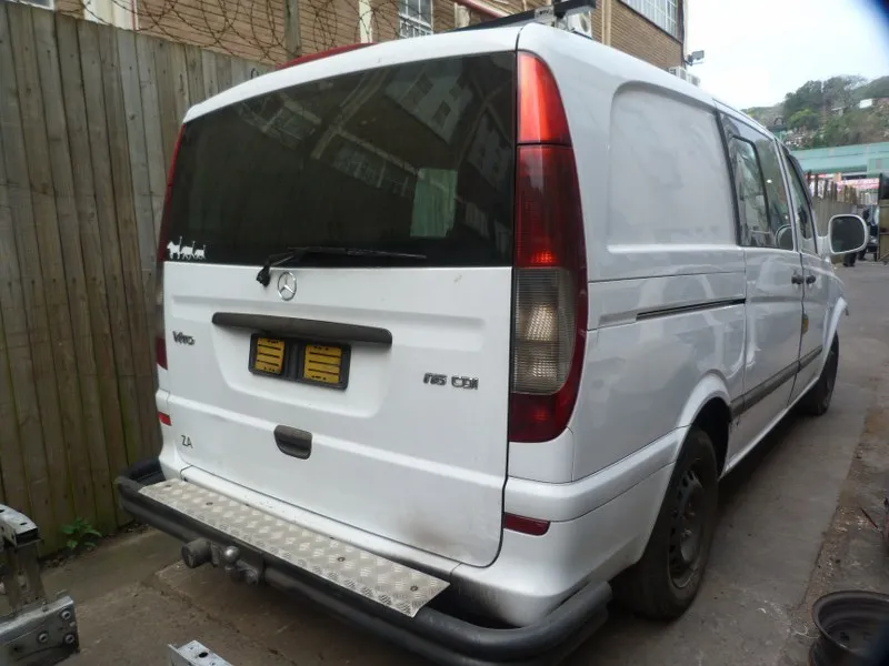 2004 Mercedes-Benz Vito view 5