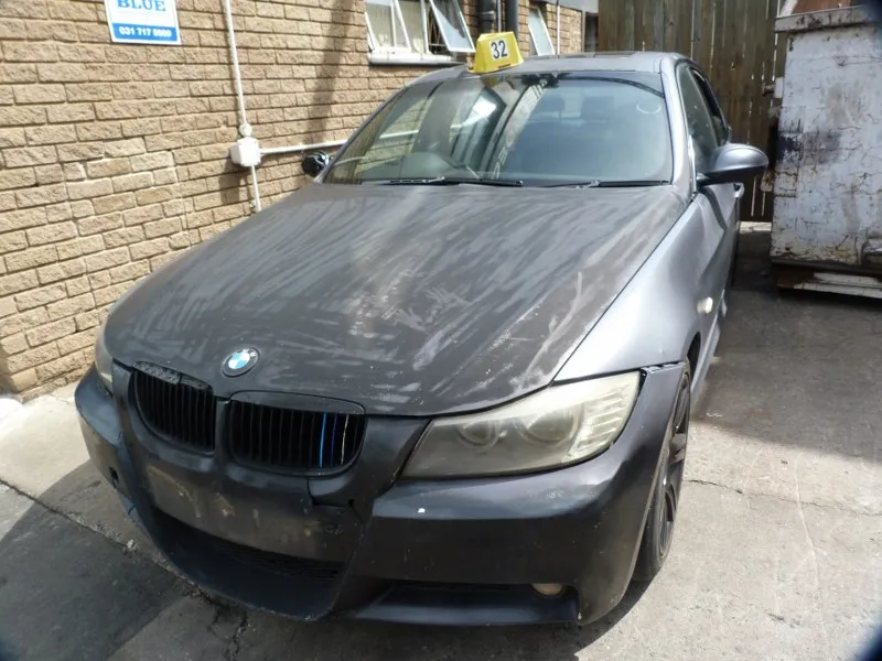 2005 BMW 3 Series N46 view 7