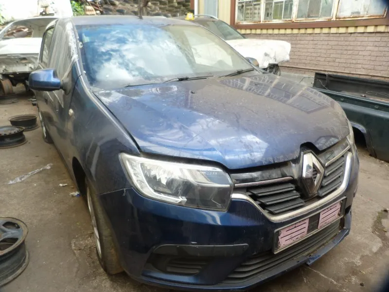 2018 Renault Sandero  view 3