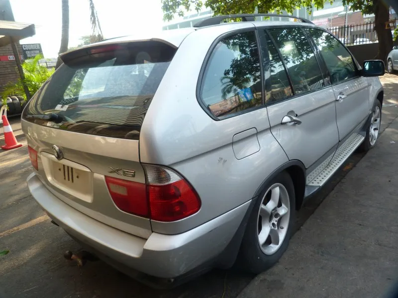 2002 BMW X5 M54 view 6