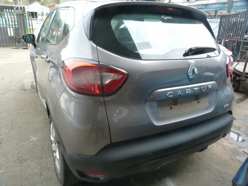 2016 Renault Captur  view 6