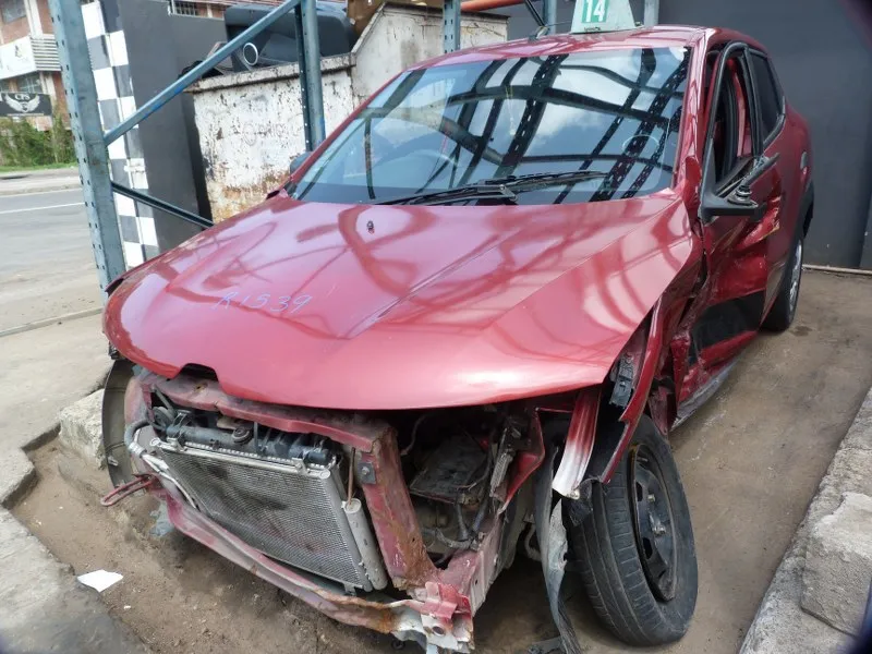 2016 Renault Kwid B4DA view 3