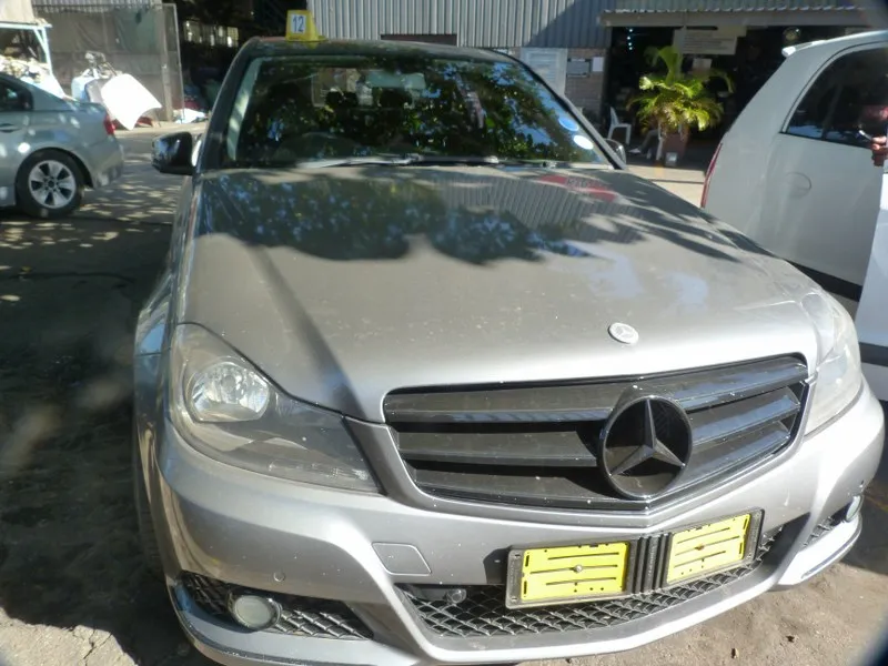 2012 Mercedes-Benz C-Class thumbnail 7