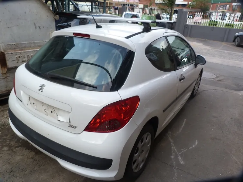 2008 Peugeot 207  view 6