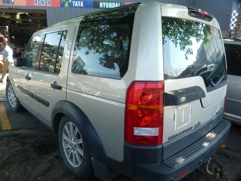 2007 Land Rover Discovery 3 view 6