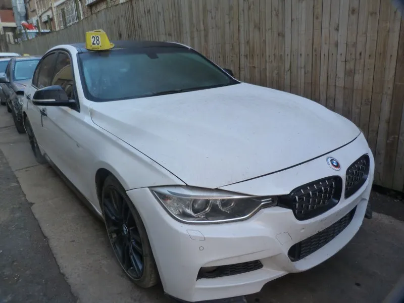 2013 BMW 3 Series N20 view 3