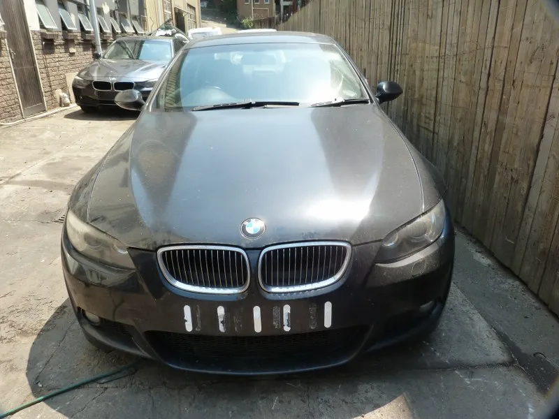 2008 BMW 3 Series N52N view 2