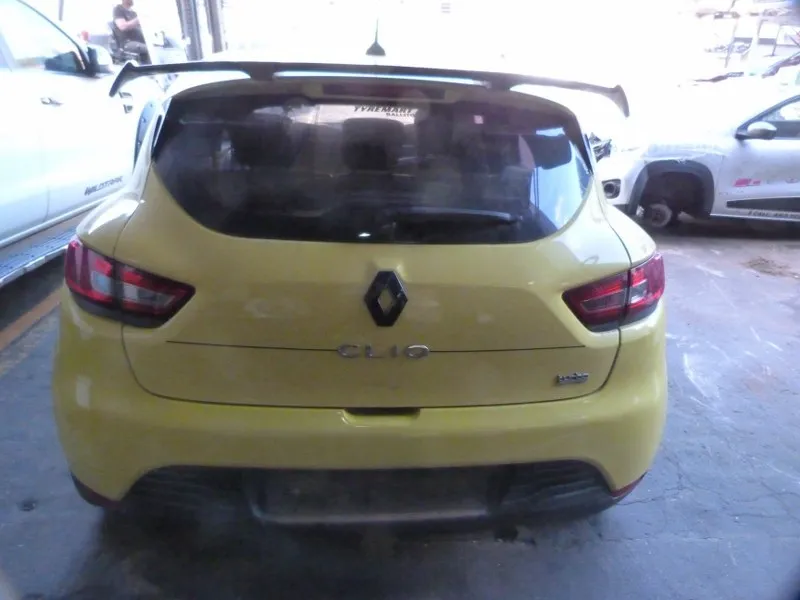 2015 Renault Clio view 6