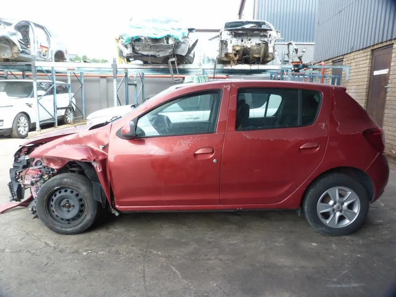 2014 Renault Sandero thumbnail 5