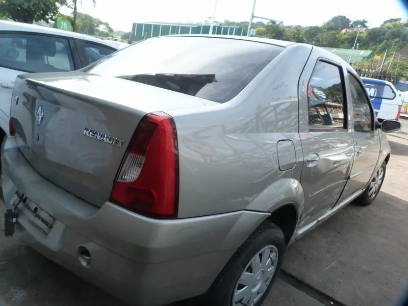 2009 Renault Logan K7M view 6