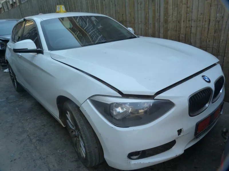 2012 BMW 1 Series N47N view 2
