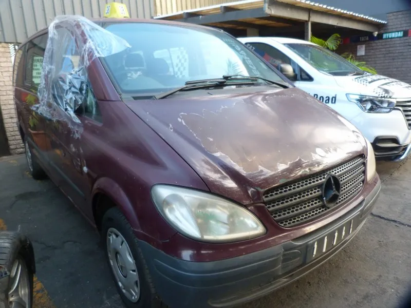 2008 Mercedes-Benz Vito 646989 view 4