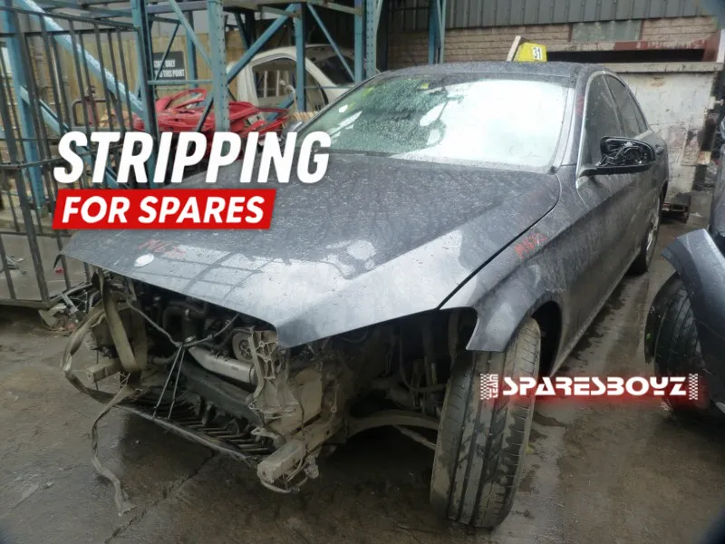 2014 Mercedes-Benz C-Class 651921 view 3