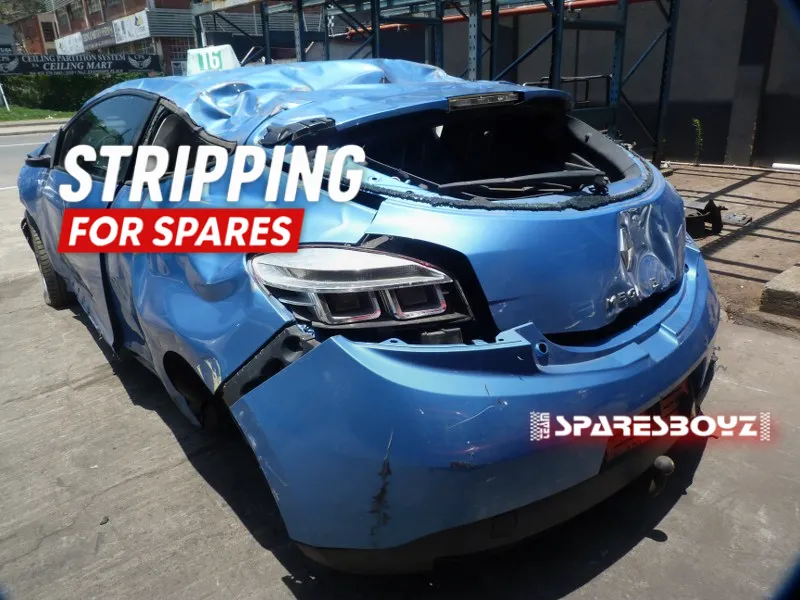 2012 Renault Megane K4M view 7