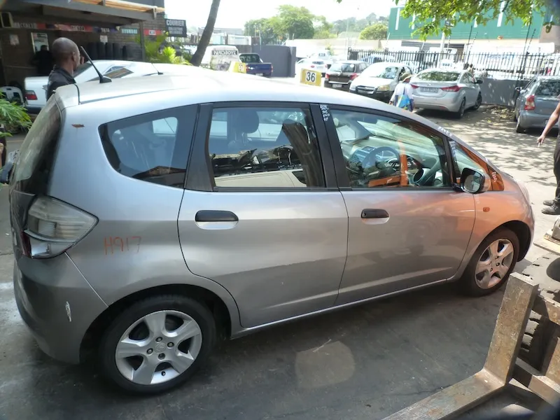2010 Honda Jazz L13Z1 view 6