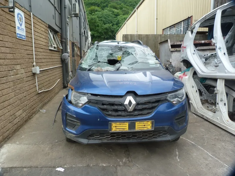 2023 Renault Triber  view 2